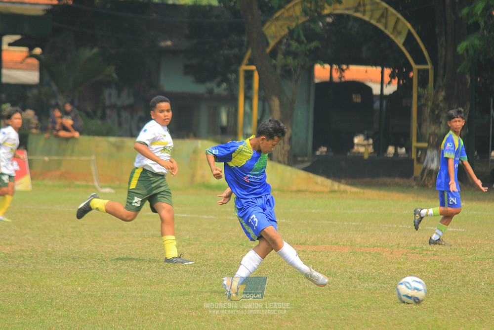 u13 200626 maesa pararaider white vs blles academy