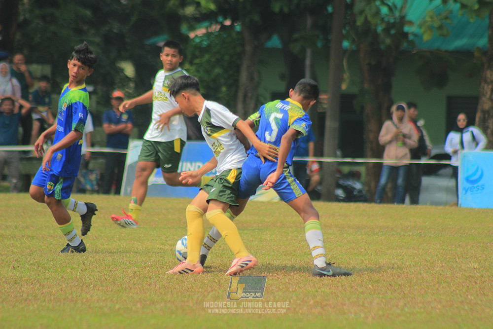 u13 200626 maesa pararaider white vs blles academy