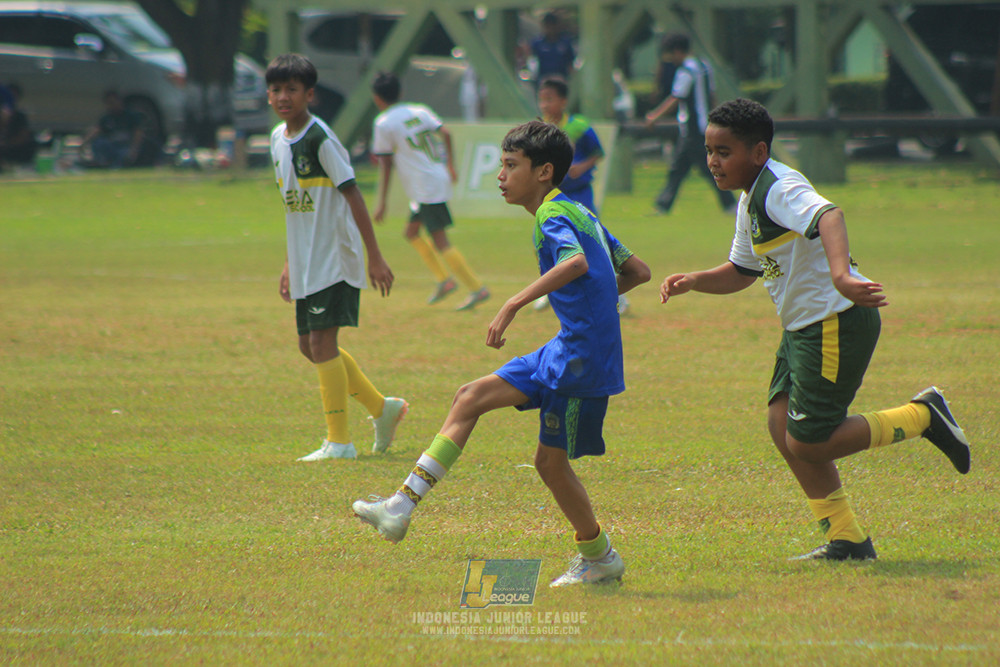 u13 200626 maesa pararaider white vs blles academy