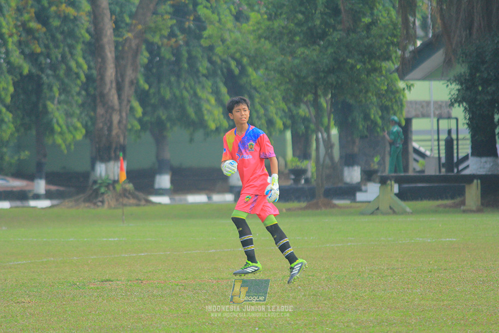 u13 200626 maesa pararaider white vs blles academy
