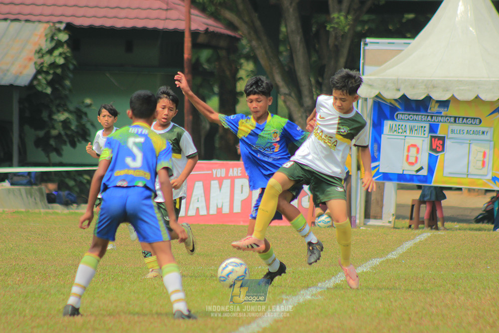 u13 200626 maesa pararaider white vs blles academy