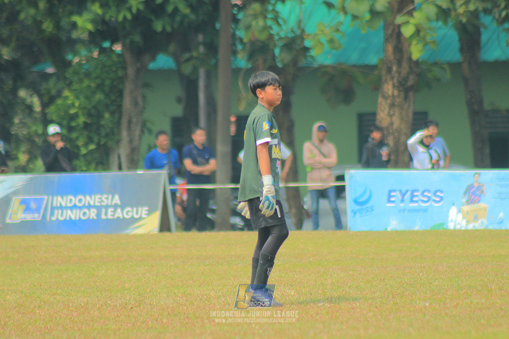 u13 200626 maesa pararaider white vs blles academy