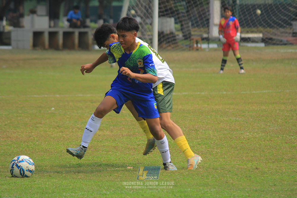 u13 200626 maesa pararaider white vs blles academy
