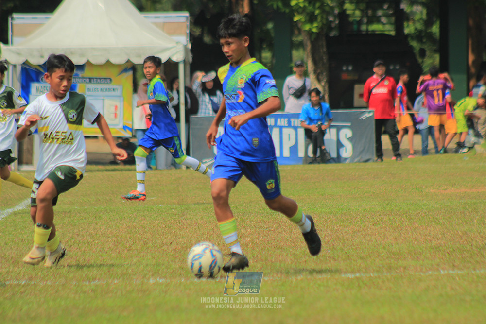u13 200626 maesa pararaider white vs blles academy
