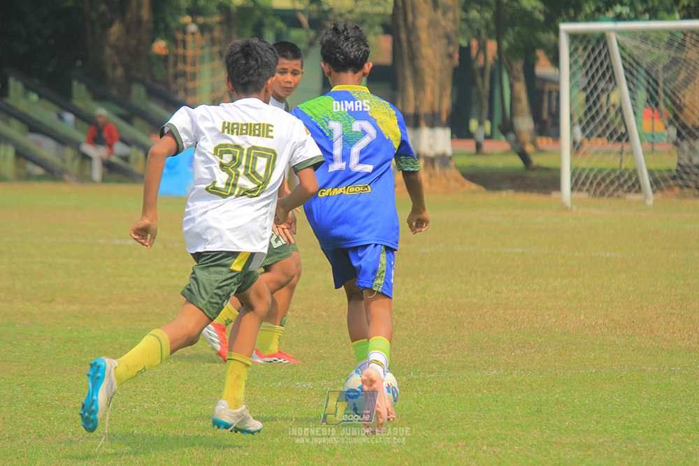 u13 200626 maesa pararaider white vs blles academy