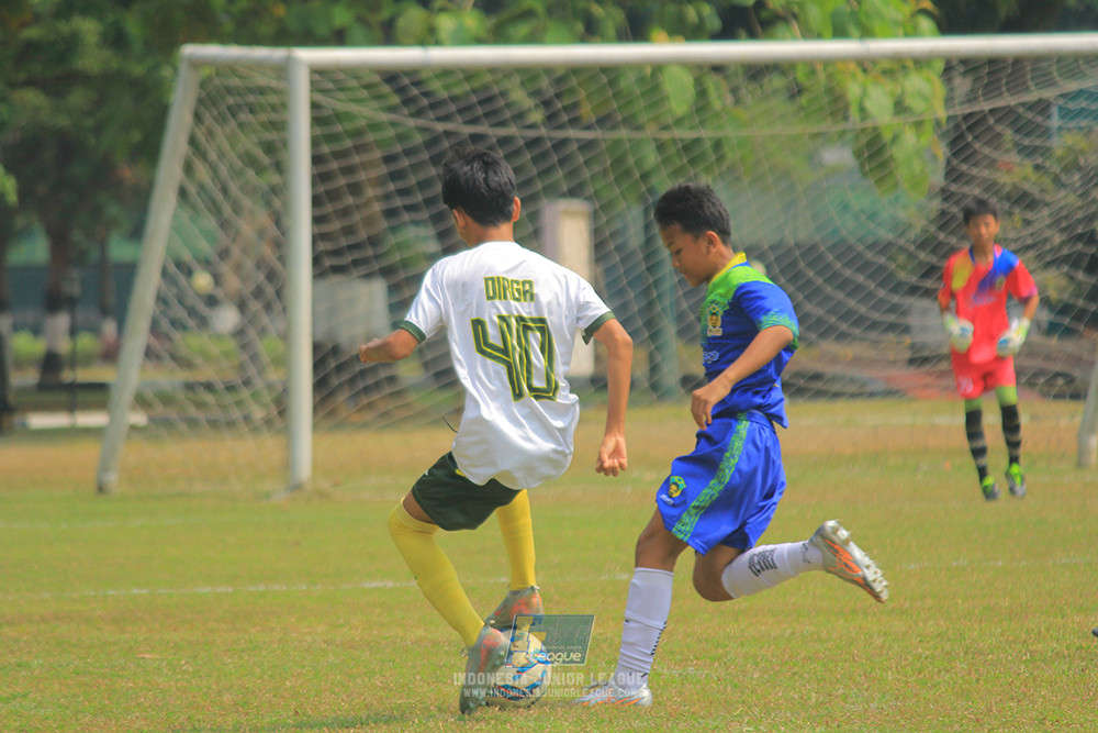 u13 200626 maesa pararaider white vs blles academy