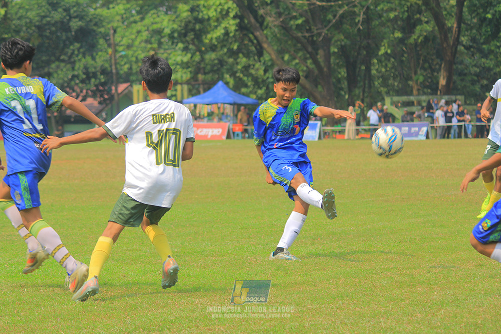 u13 200626 maesa pararaider white vs blles academy