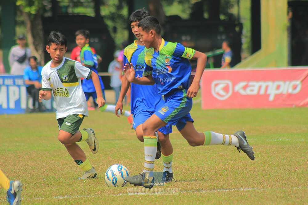 u13 200626 maesa pararaider white vs blles academy
