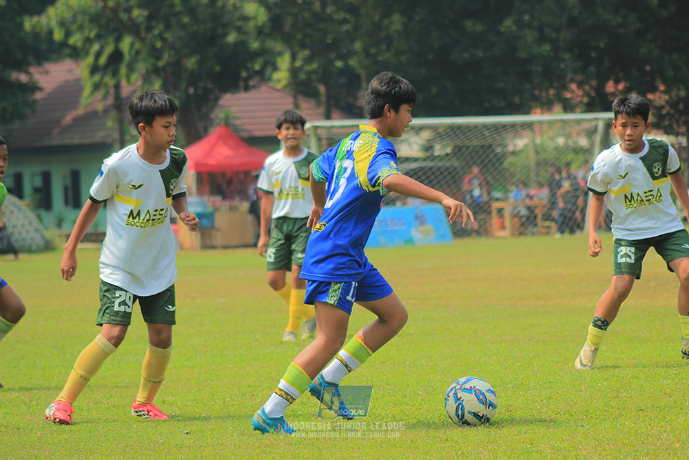 u13 200626 maesa pararaider white vs blles academy