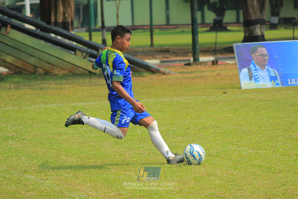 u13 200626 maesa pararaider white vs blles academy