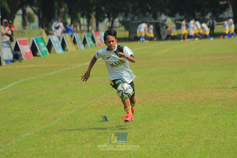 u13 200626 maesa pararaider white vs blles academy