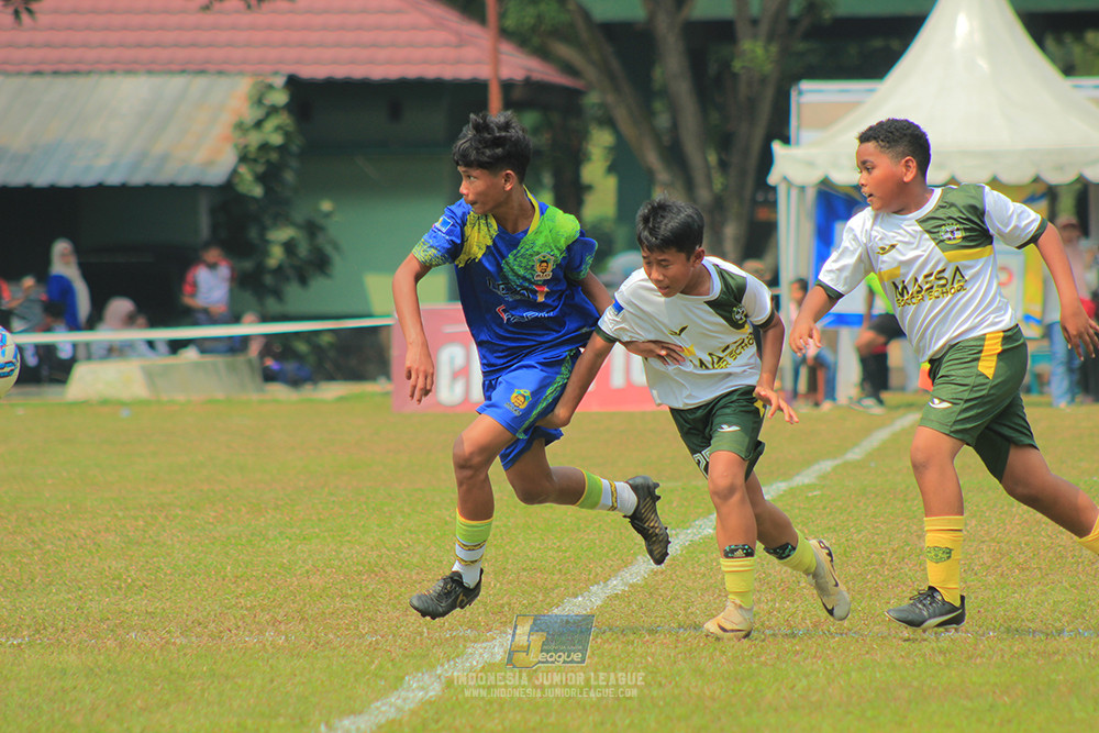 u13 200626 maesa pararaider white vs blles academy