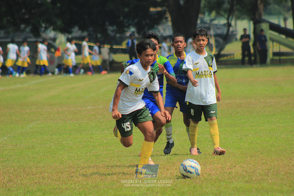 u13 200626 maesa pararaider white vs blles academy
