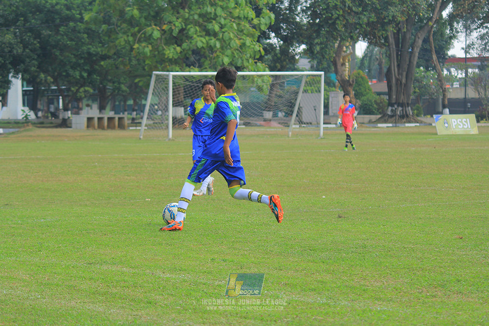u13 200626 maesa pararaider white vs blles academy
