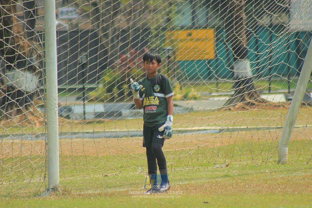 u13 200626 maesa pararaider white vs blles academy