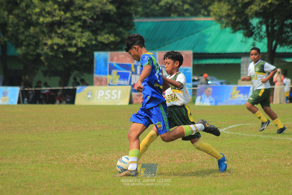 u13 200626 maesa pararaider white vs blles academy