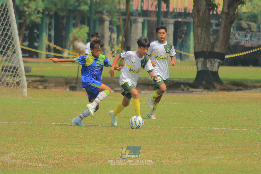 u13 200626 maesa pararaider white vs blles academy