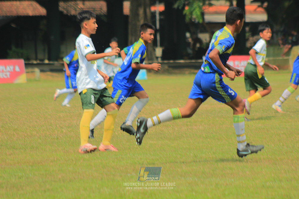u13 200626 maesa pararaider white vs blles academy