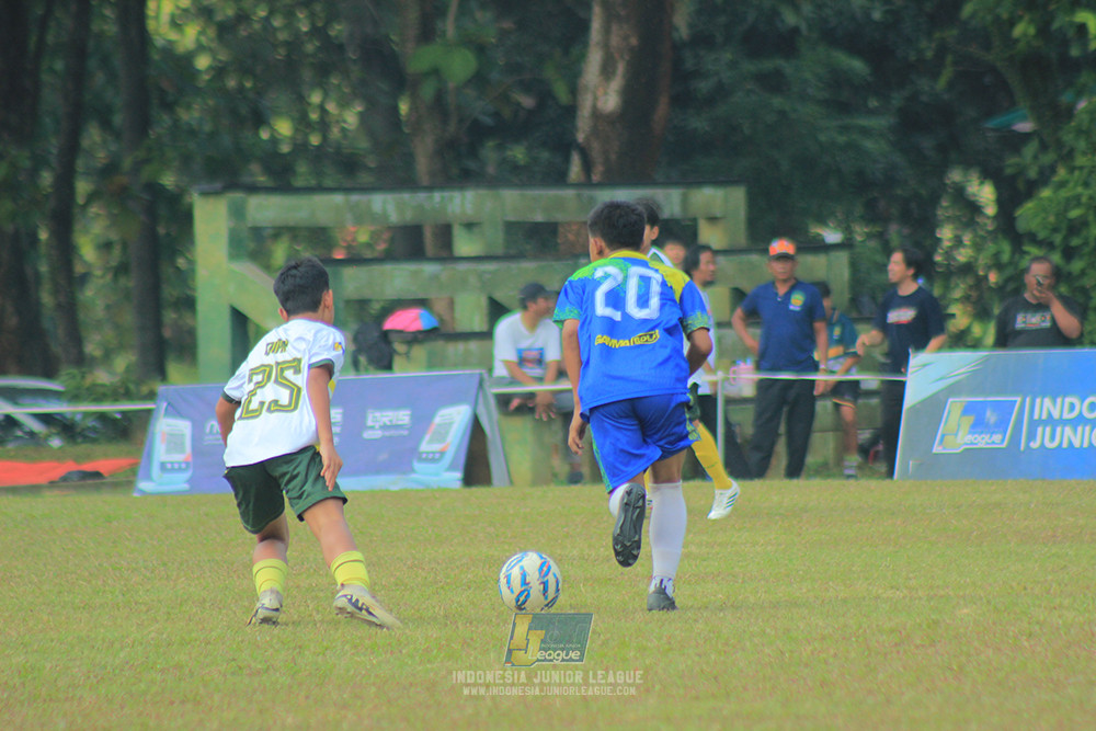 u13 200626 maesa pararaider white vs blles academy