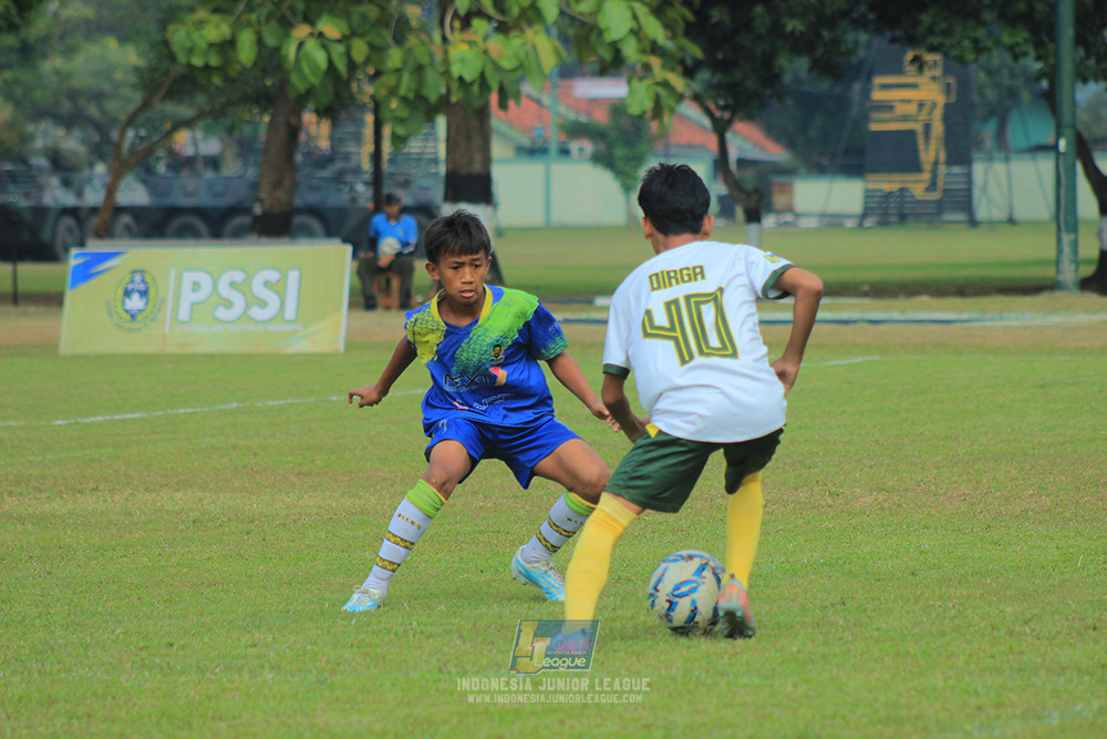 u13 200626 maesa pararaider white vs blles academy