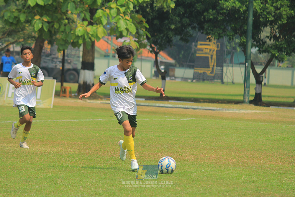 u13 200626 maesa pararaider white vs blles academy
