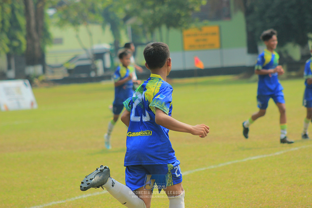 u13 200626 maesa pararaider white vs blles academy