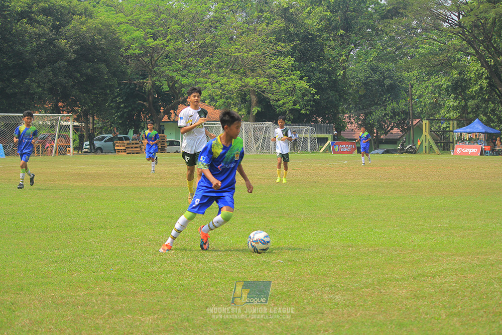 u13 200626 maesa pararaider white vs blles academy