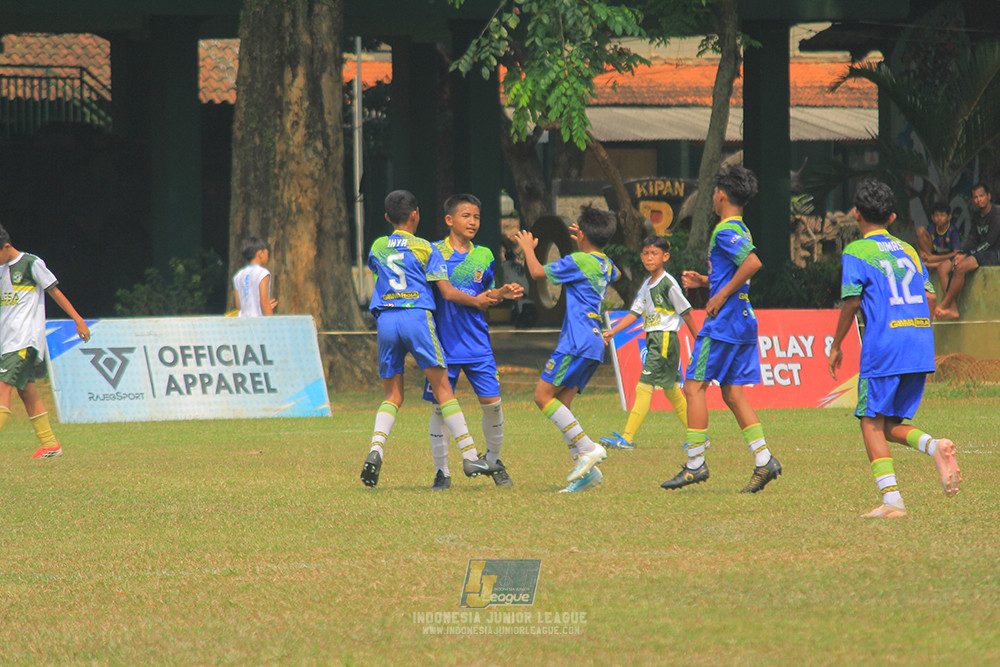 u13 200626 maesa pararaider white vs blles academy