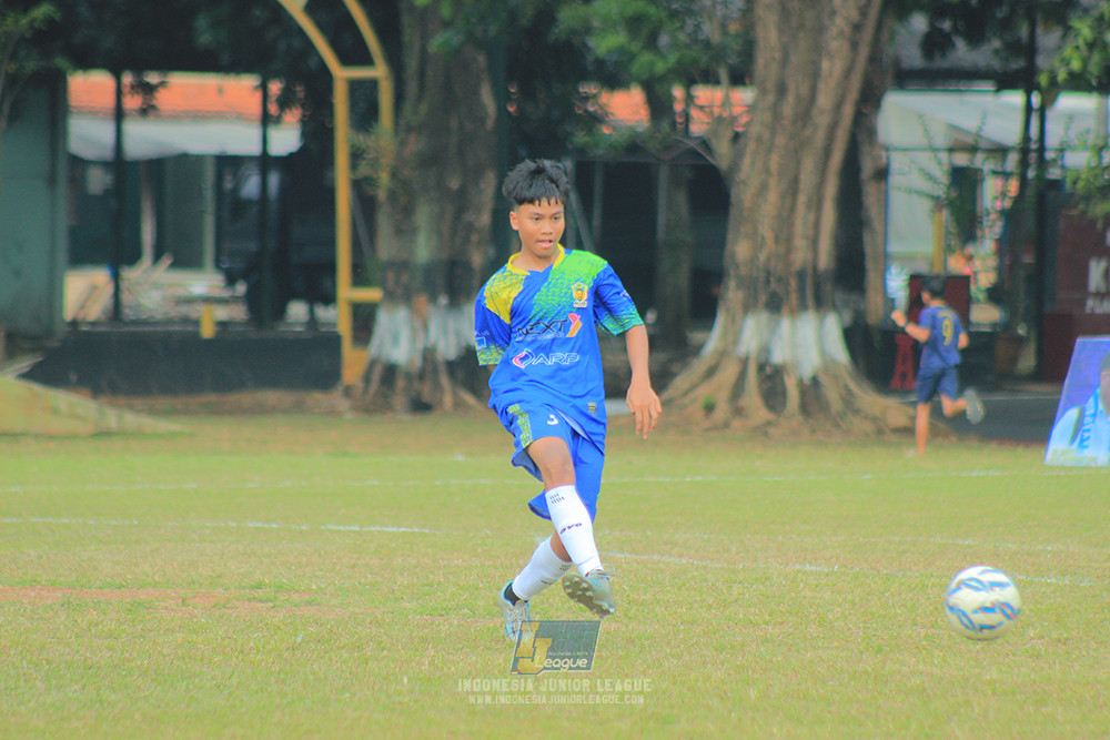 u13 200626 maesa pararaider white vs blles academy