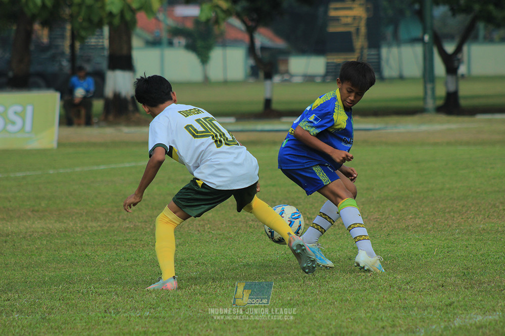 u13 200626 maesa pararaider white vs blles academy