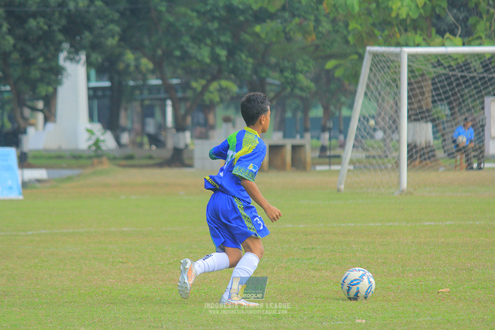 u13 200626 maesa pararaider white vs blles academy