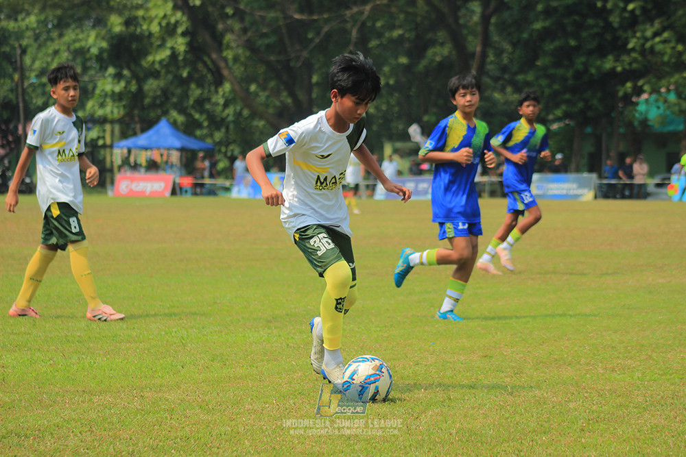 u13 200626 maesa pararaider white vs blles academy