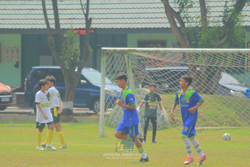 u13 200626 maesa pararaider white vs blles academy