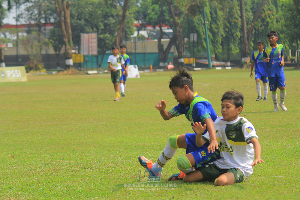 u13 200626 maesa pararaider white vs blles academy