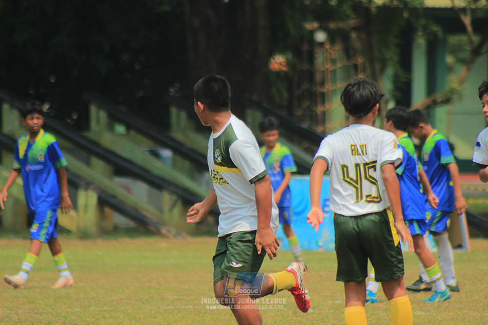 u13 200626 maesa pararaider white vs blles academy