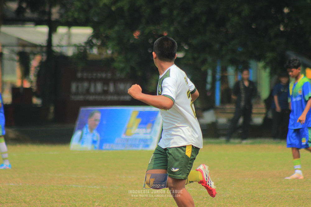 u13 200626 maesa pararaider white vs blles academy