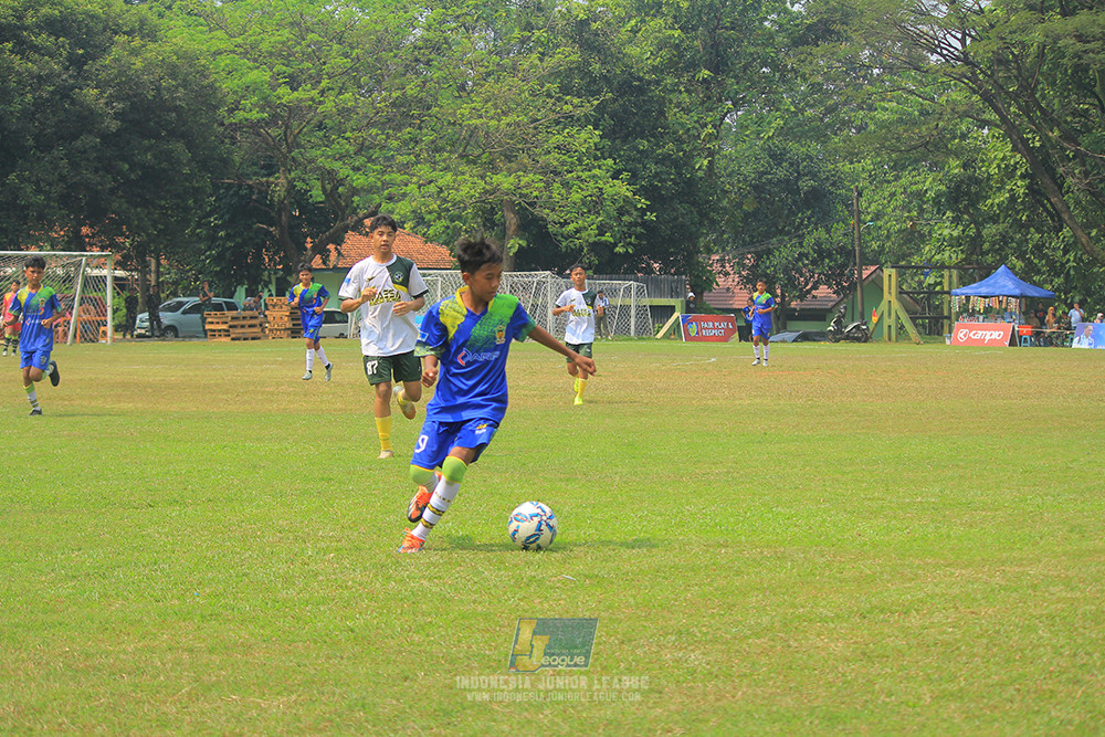 u13 200626 maesa pararaider white vs blles academy