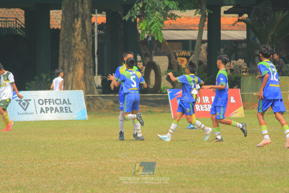u13 200626 maesa pararaider white vs blles academy