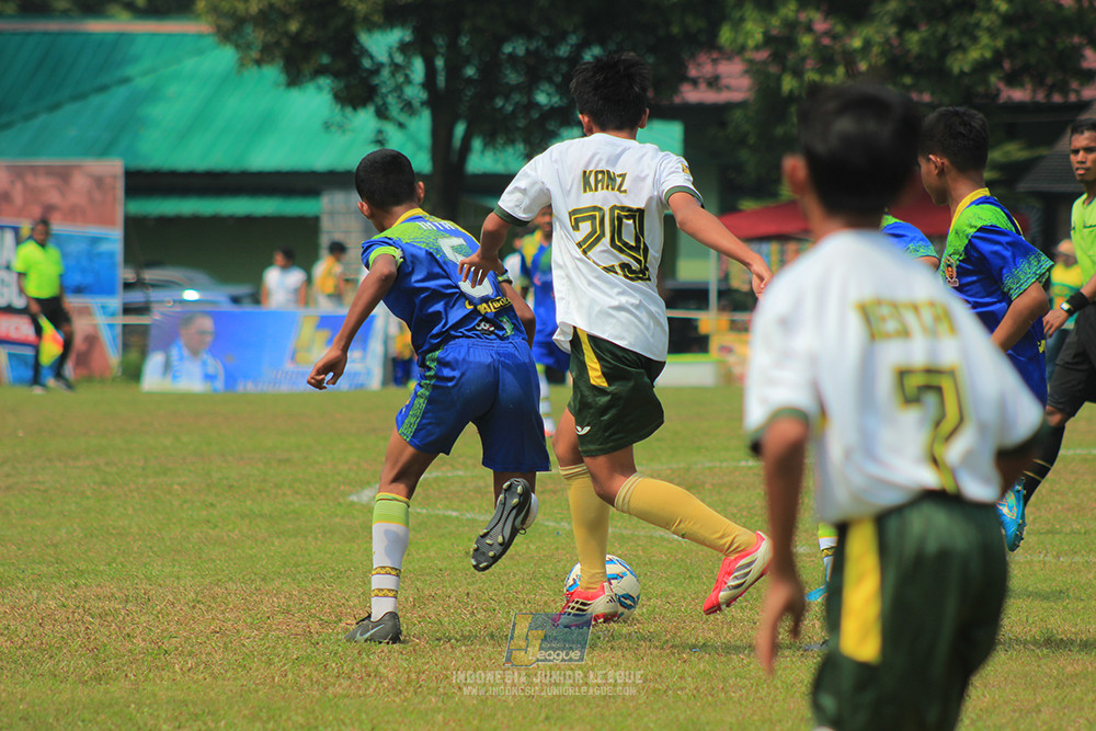 u13 200626 maesa pararaider white vs blles academy