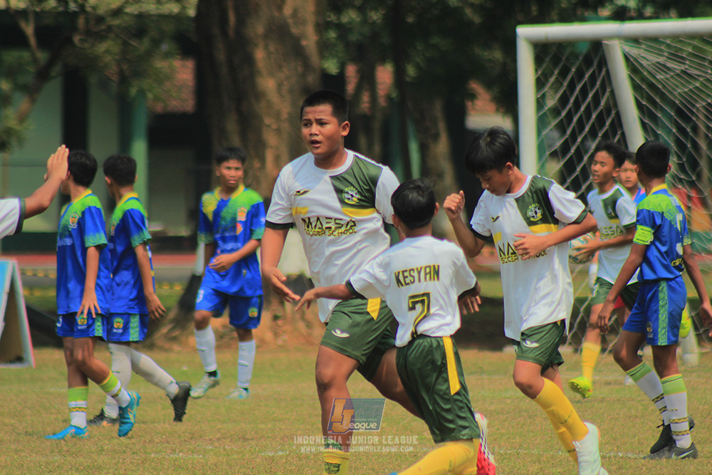 u13 200626 maesa pararaider white vs blles academy