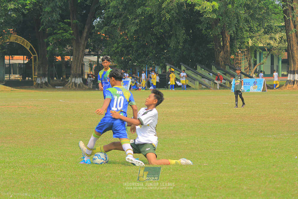 u13 200626 maesa pararaider white vs blles academy