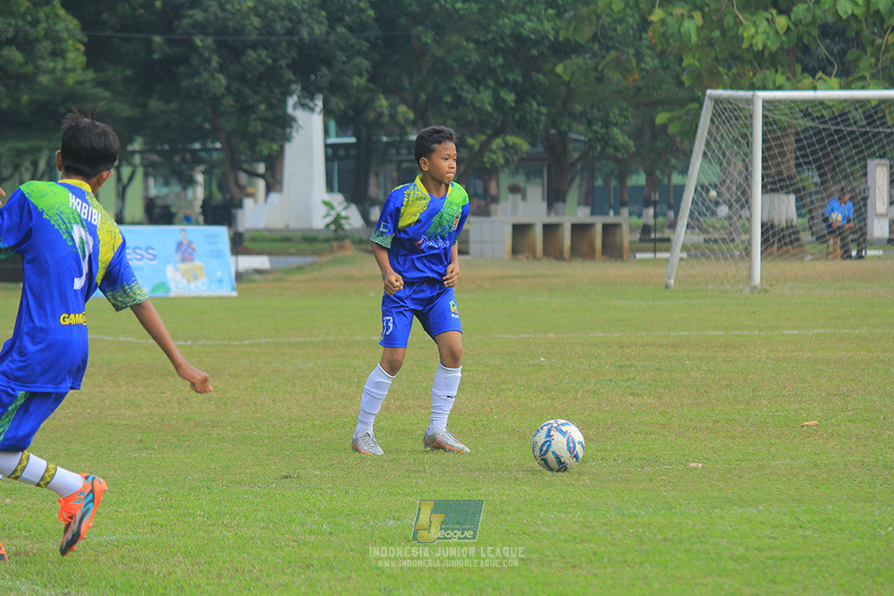 u13 200626 maesa pararaider white vs blles academy