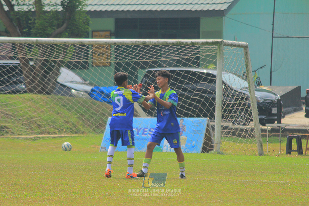 u13 200626 maesa pararaider white vs blles academy