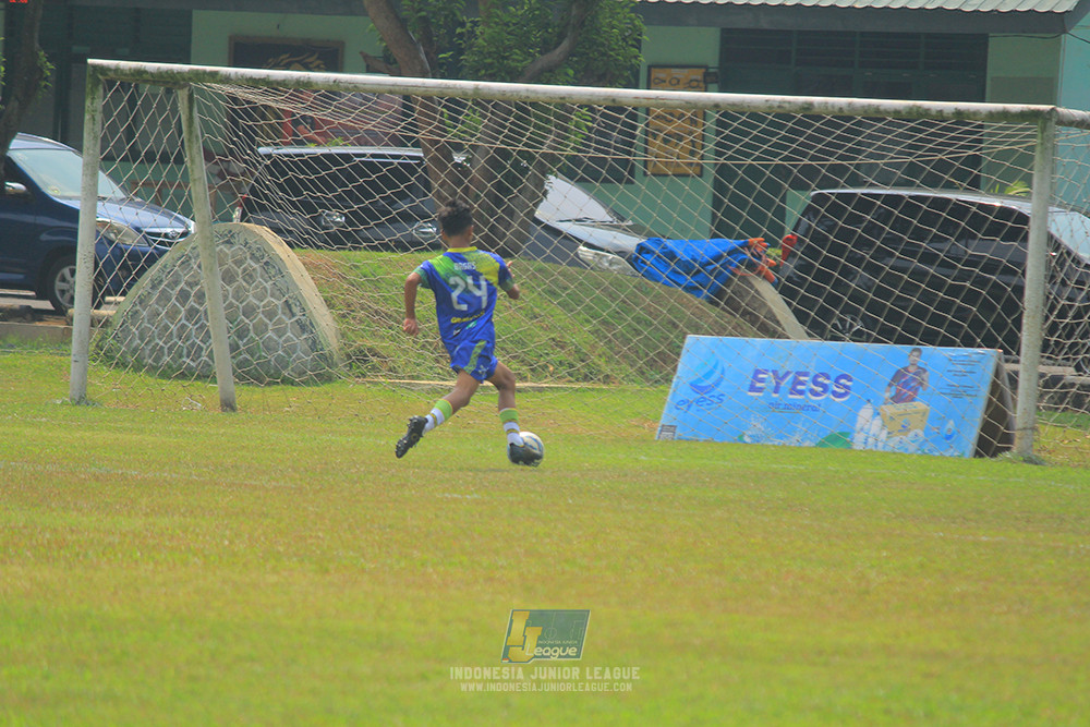 u13 200626 maesa pararaider white vs blles academy