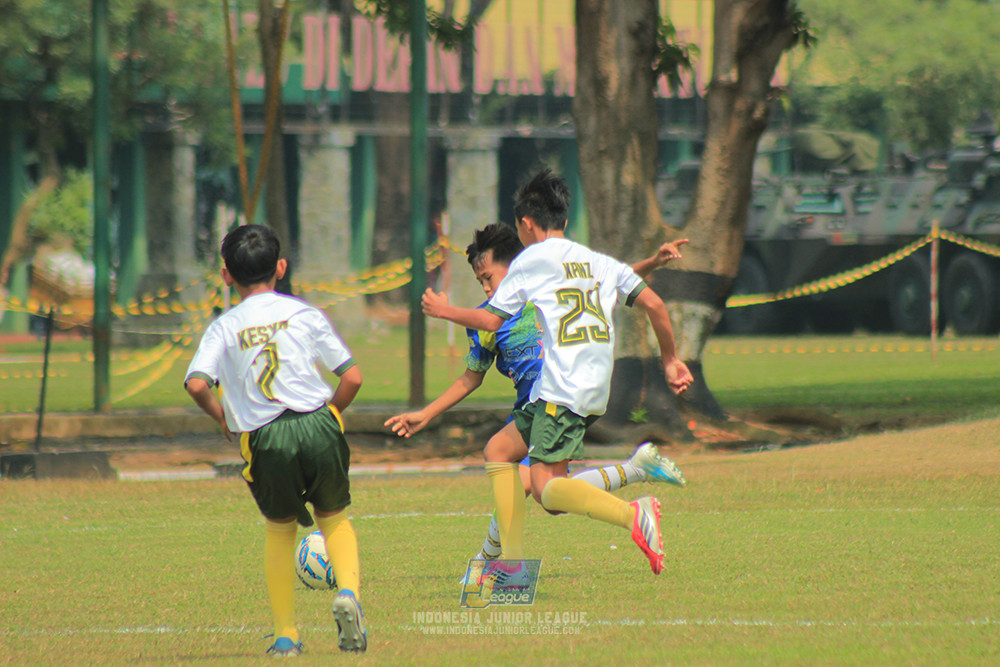 u13 200626 maesa pararaider white vs blles academy