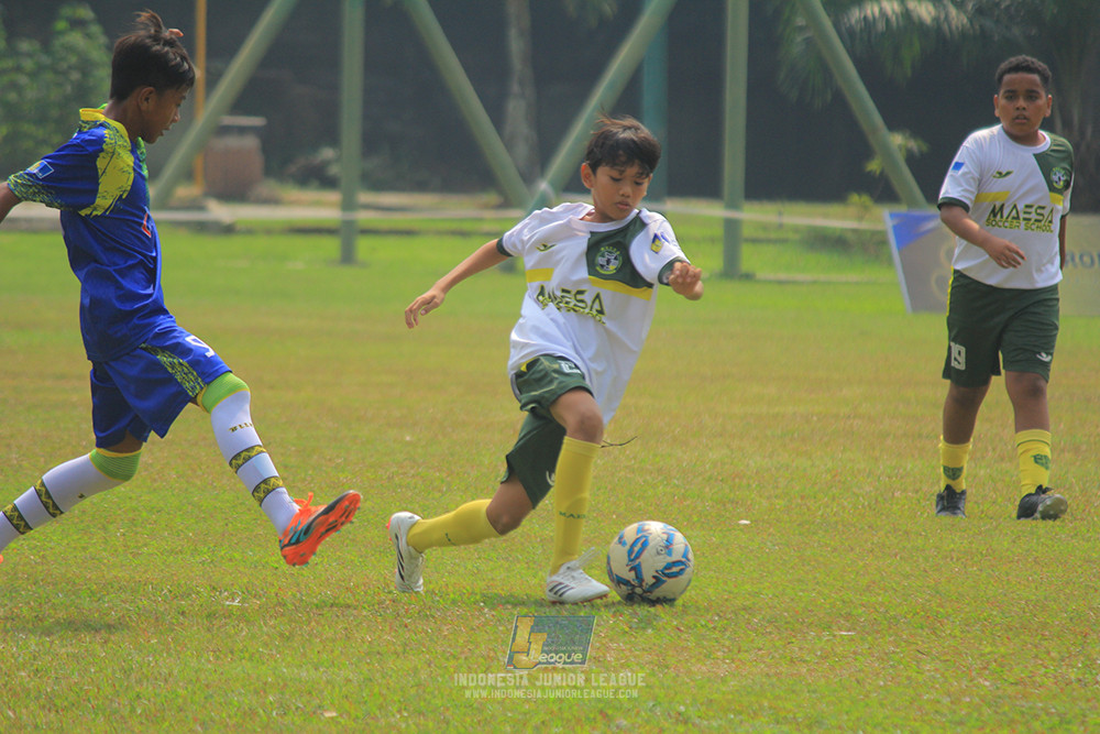 u13 200626 maesa pararaider white vs blles academy