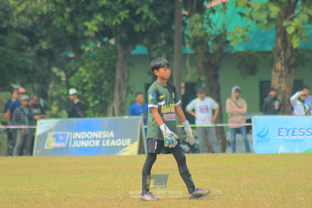 u13 200626 maesa pararaider white vs blles academy