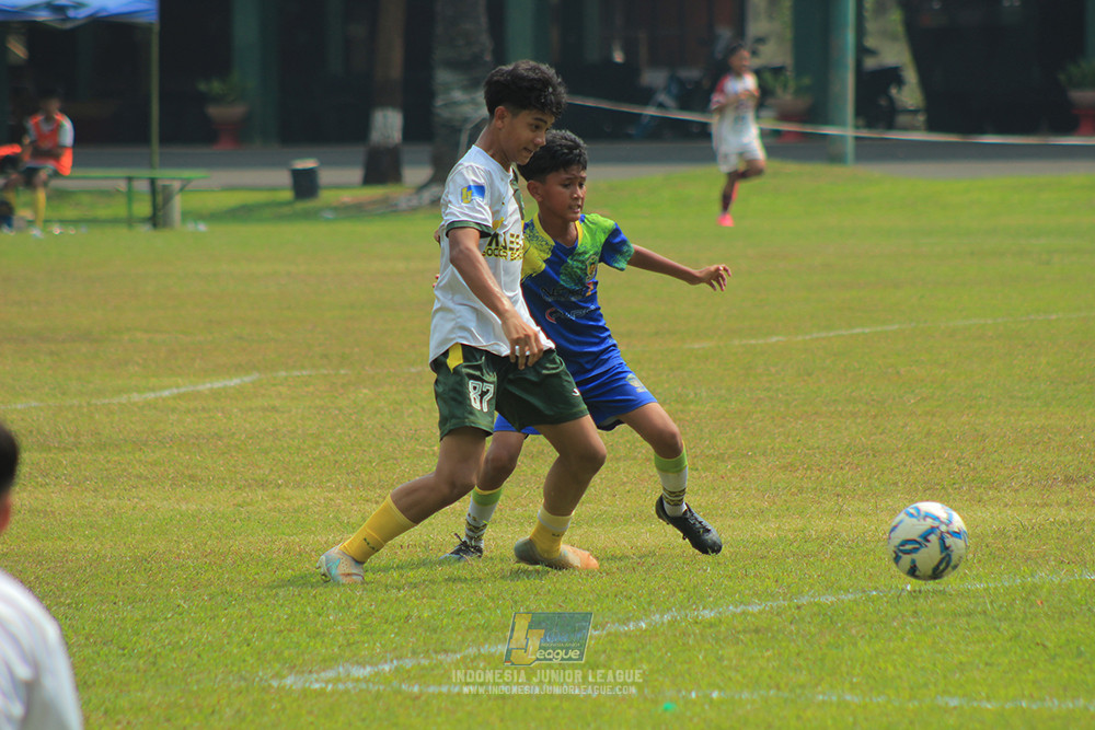 u13 200626 maesa pararaider white vs blles academy