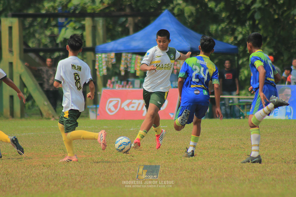 u13 200626 maesa pararaider white vs blles academy