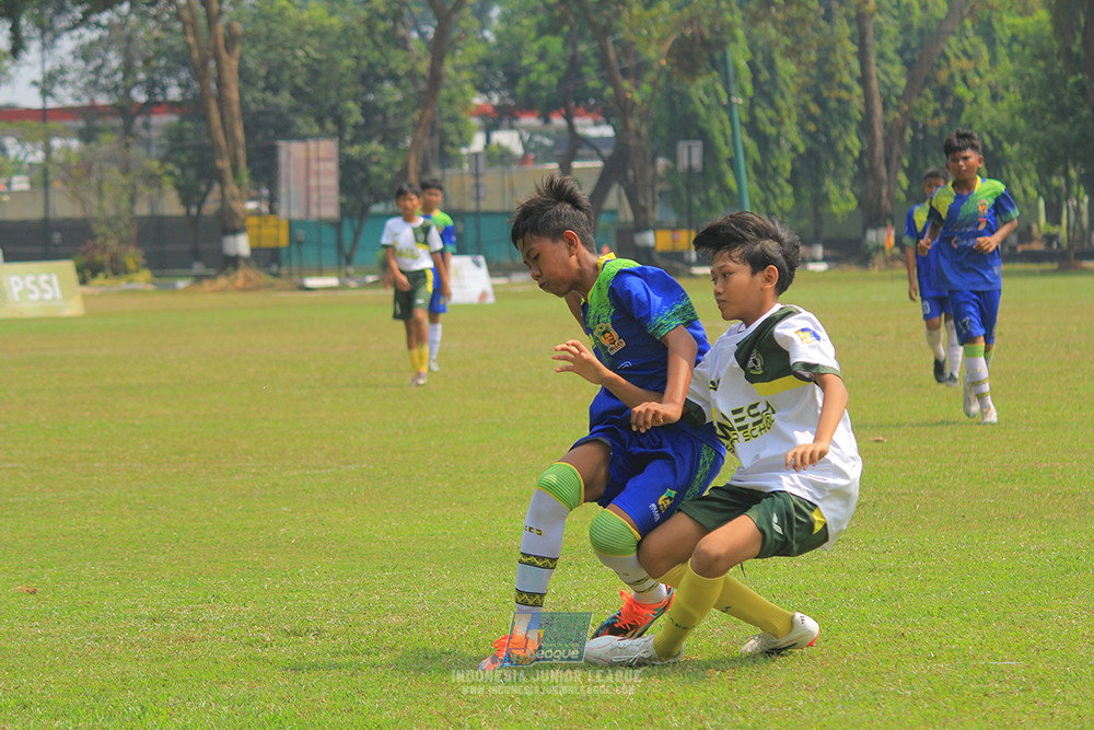 u13 200626 maesa pararaider white vs blles academy